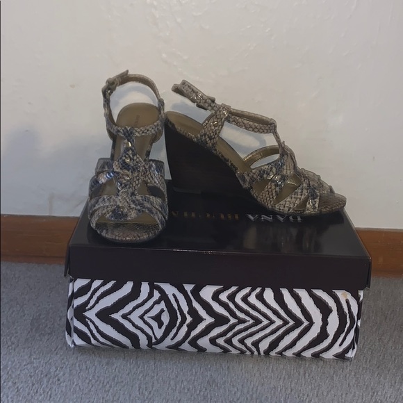 Dana Buchman Shoes - Snake skin heels by DANA BUCHMAN